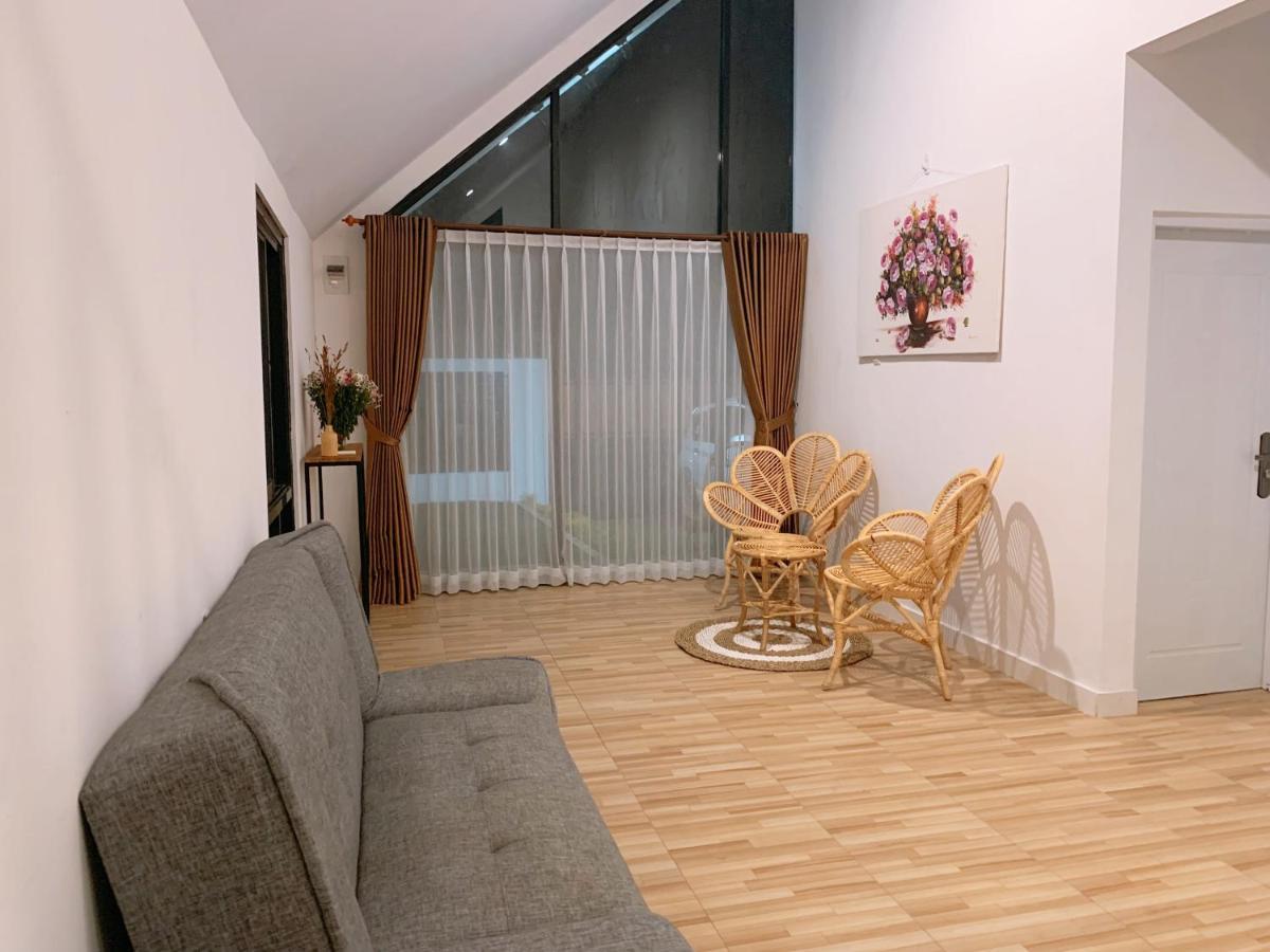 Casa De Gaudi Lembang 빌라 외부 사진