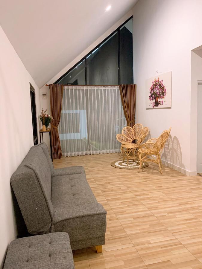 Casa De Gaudi Lembang 빌라 외부 사진